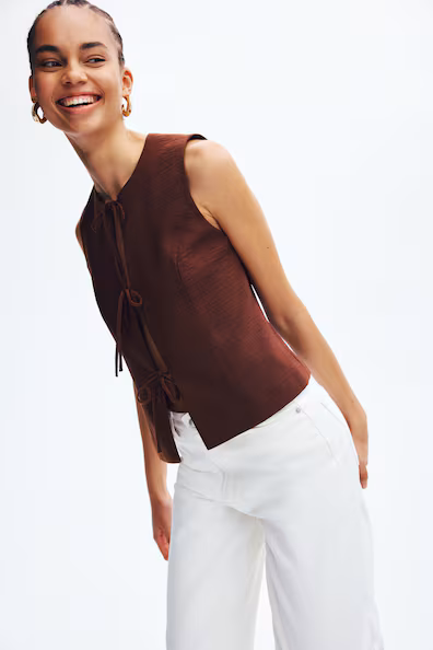 Жилет с завязками- Заказать в России