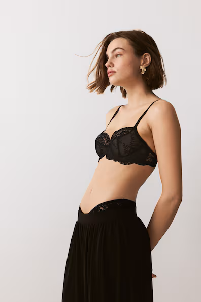 H&M Бра с каркасами и кружевом