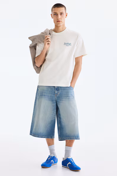 Футболка с принтом свободного кроя- Заказать в России