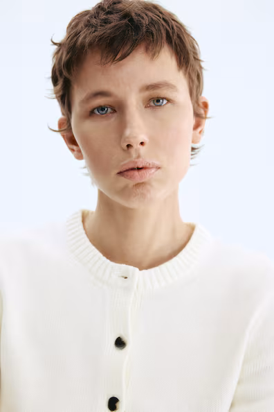 Джемпер из вязаного полотна с короткими рукавами- Заказать в России