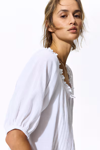 Блузка с рельефным узором- Заказать в России