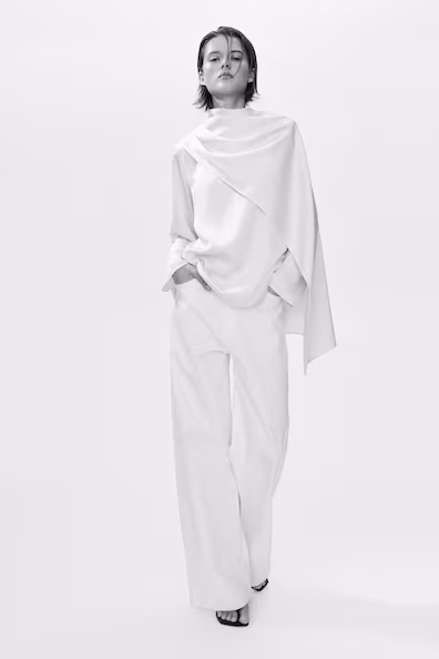 Блузка из атласа с шарфом- Заказать в России