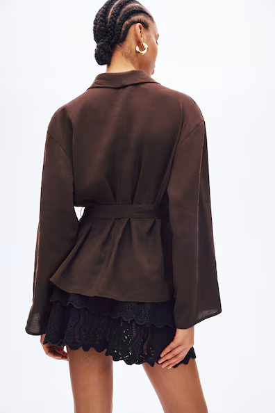 Оверсайз блейзер с поясом на завязке