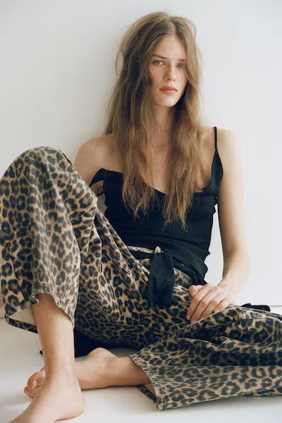 Джинсы barrel с высокой посадкой на щиколотку- Заказать в России