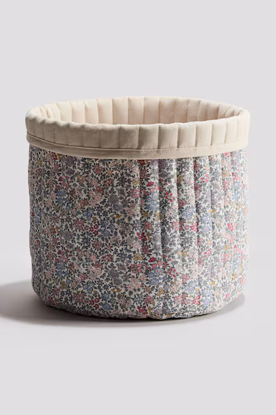 Большая подушка для хранения с отделкой- Заказать в России