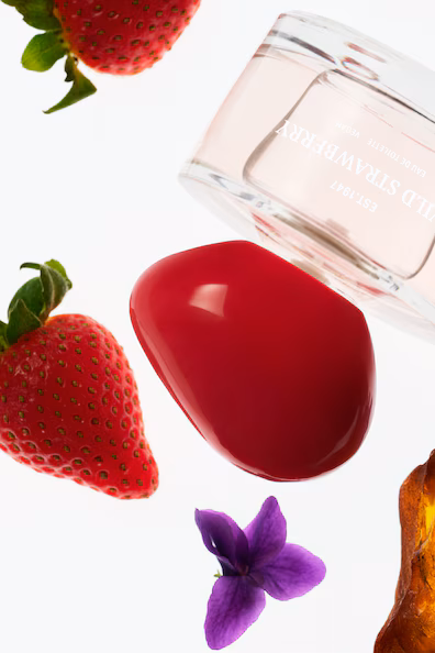 Туалетная вода wild strawberry- Заказать в России