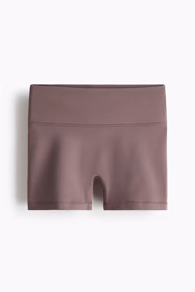 Спортивные шорты hotpants с технологией softmove™