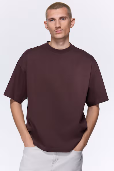 Футболка из хлопка с комфортным кроем oversized- Заказать в России