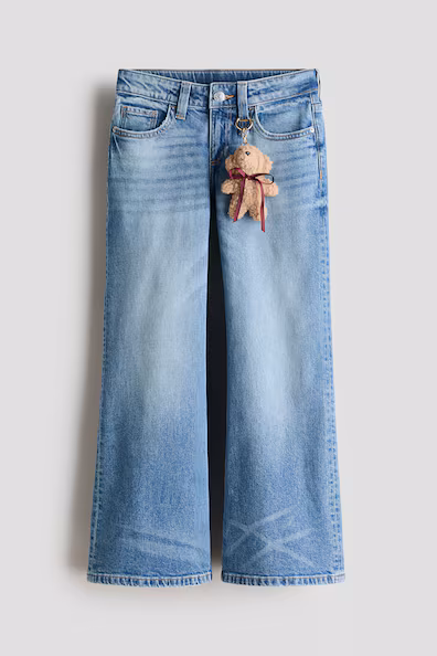 Джинсы baggy fit с расклешенными штанинами