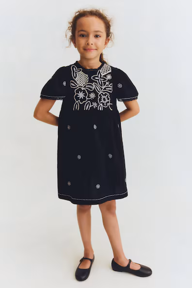 H&M Хлопковое платье с вышивкой H&M