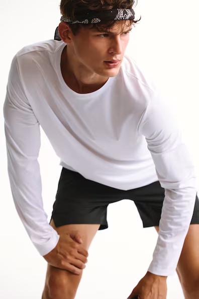 Спортивный свитер с технологией drymove™