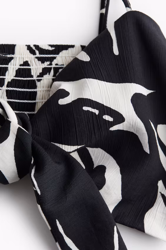 Топ для пляжа с узлом