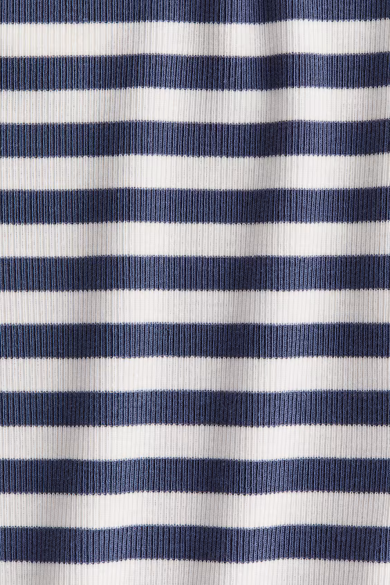 Свитер из рубчикового джерси