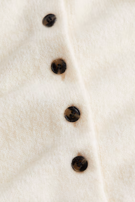 Кардиган из мягкой трикотажной пряжи