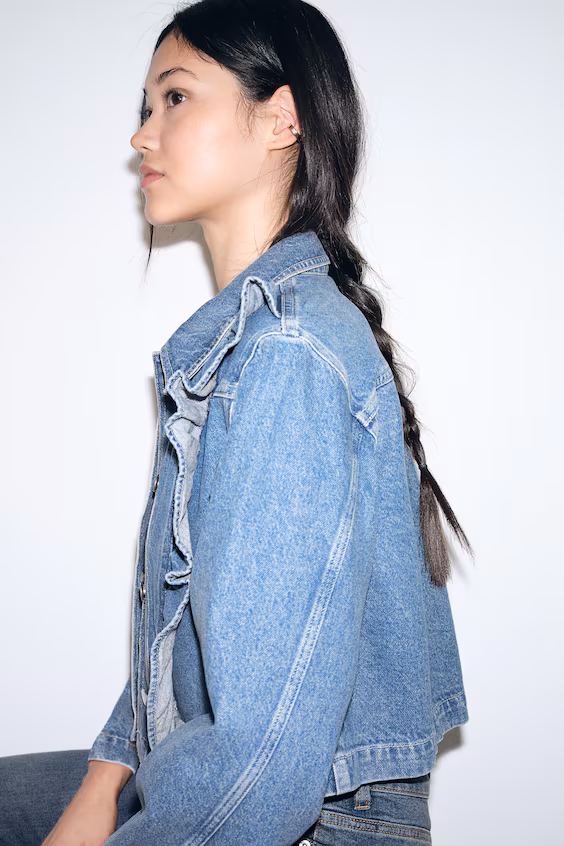 Джинсовый блузон с оборками