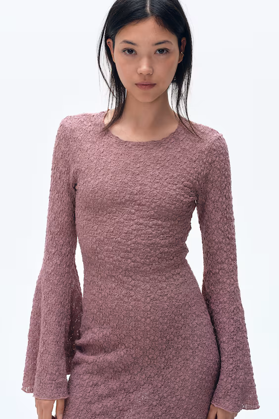 Платье в приталенном стиле из джерси с жаккардовым узором