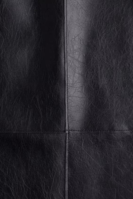 Платье из покрытой ткани