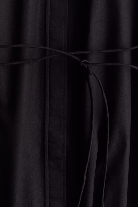 Платье с рукавами из английской вышивки