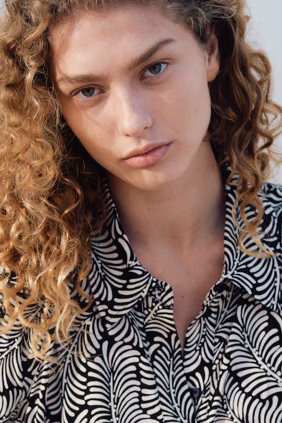 Платье рубашечного кроя из вискозы с завязкой