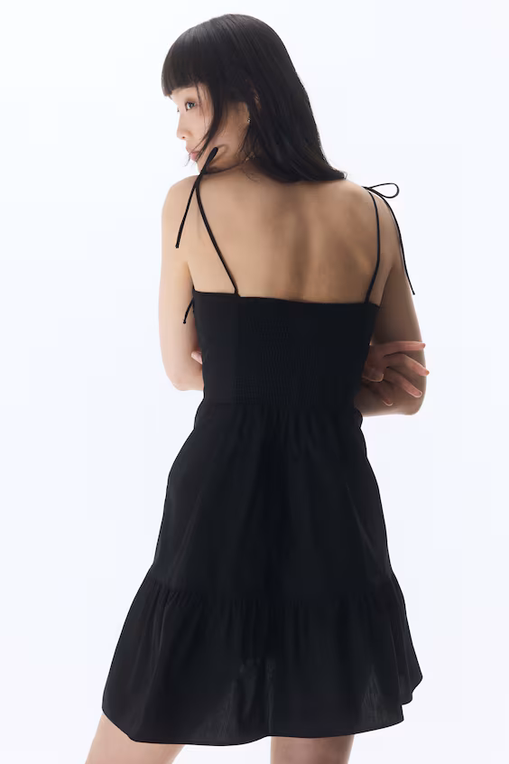 Платье из поплина с поясами на бантах