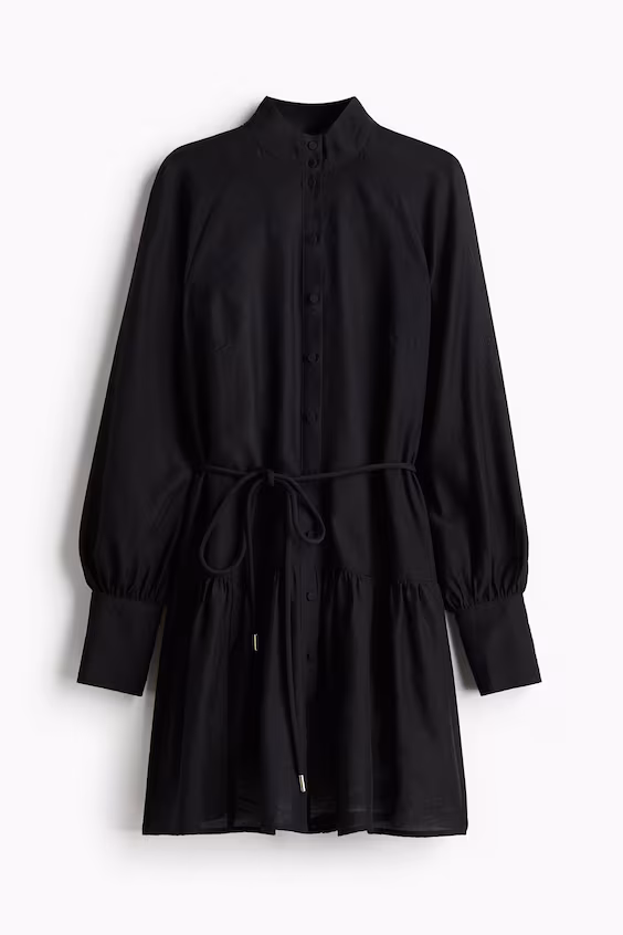 Платье с поясом на банте