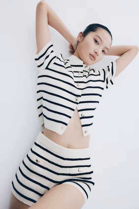 Полупальто из трикотажа с короткими рукавами