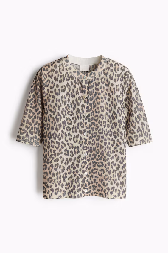 Кардиган из тонкого вязаного полотна