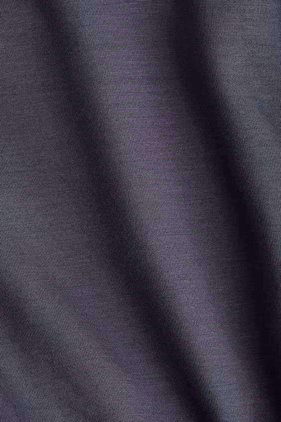 Очень мягкий свитер на молнии