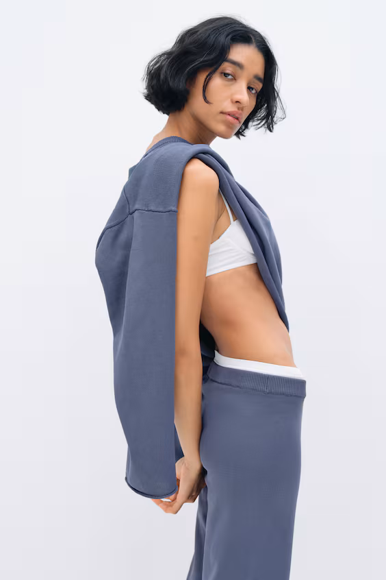 Брюки из мягкого трикотажа