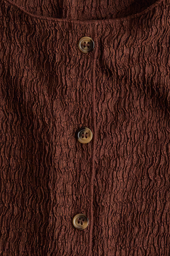 Жилет в рубчике с текстурой