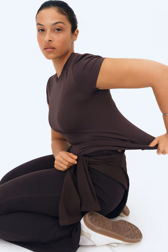 Облегающая футболка