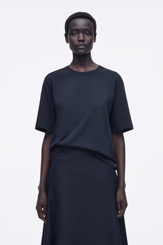 Комфортная хлопковая футболка