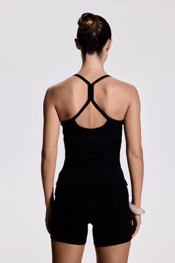 Топ танк для занятий спортом с технологией softmove™