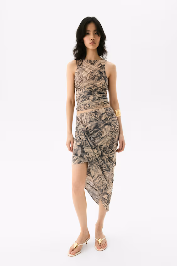 Юбка асимметричная из меша