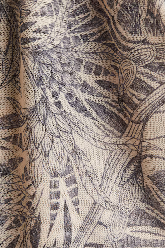 Юбка асимметричная из меша