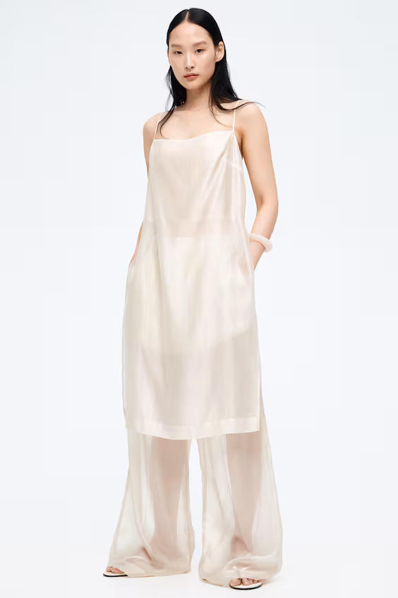 Топ на бретельках