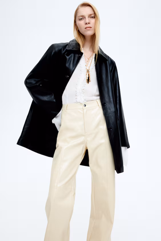 Брюки из покрытой ткани