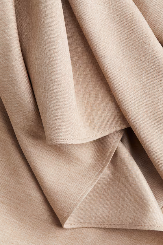 Юбка с ассиметричным низом