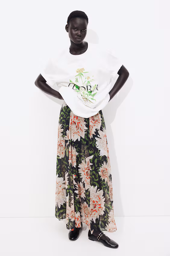 Свободная средней длины юбка из парчовой ткани