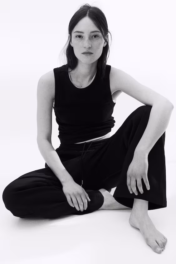 Топ без рукавов в рубчик