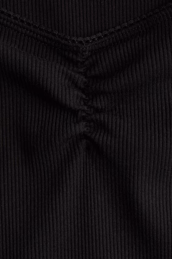 Футболка с кружевным краем