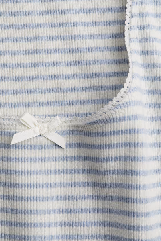 Топ без рукавов из вязаного джерси с отделкой в виде ажурного узора