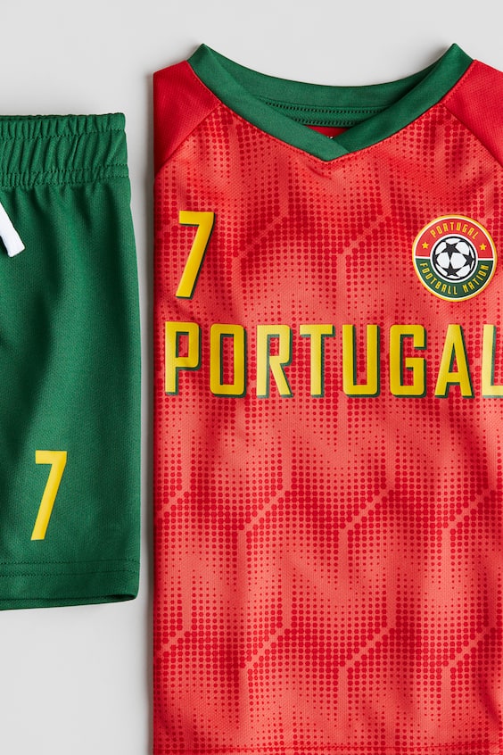 Костюм для футбола