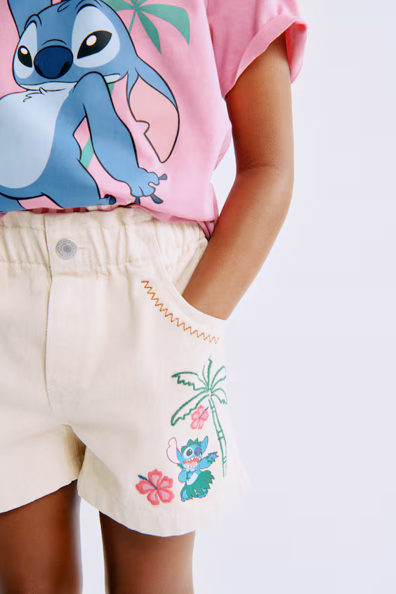 Джинсовые шорты свободного кроя