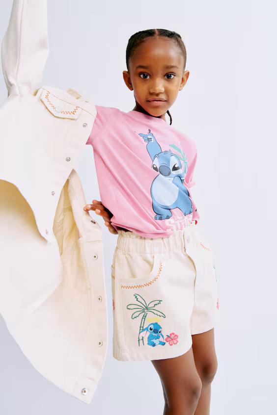 Джинсовые шорты свободного кроя