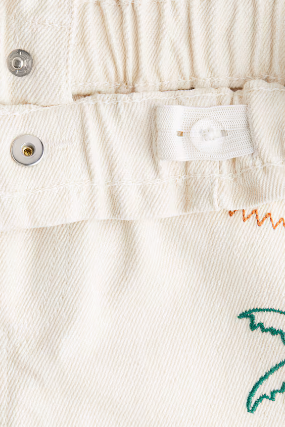 Джинсовые шорты свободного кроя