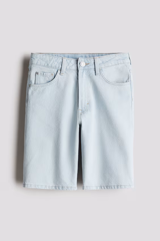 Джинсовые шорты свободного кроя