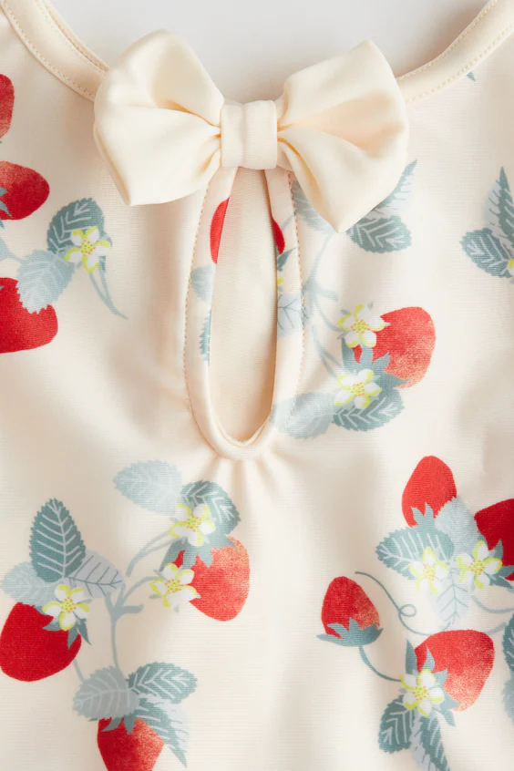 Купальник с длинными рукавами