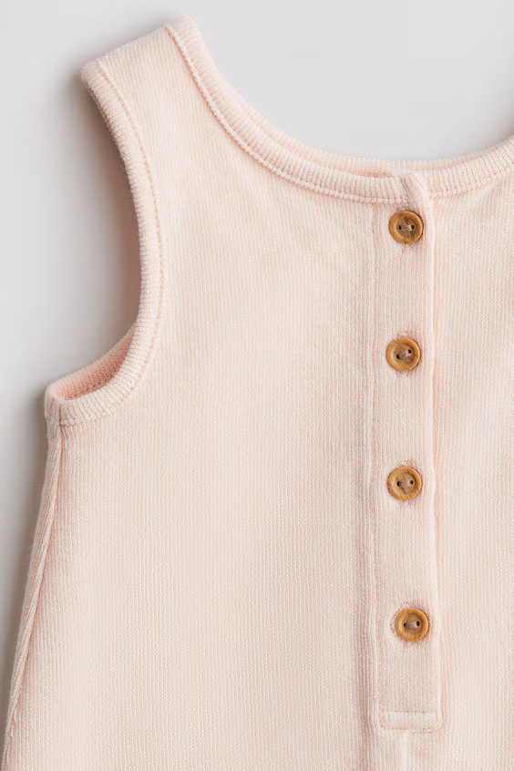 Комбинезон короткий без рукавов