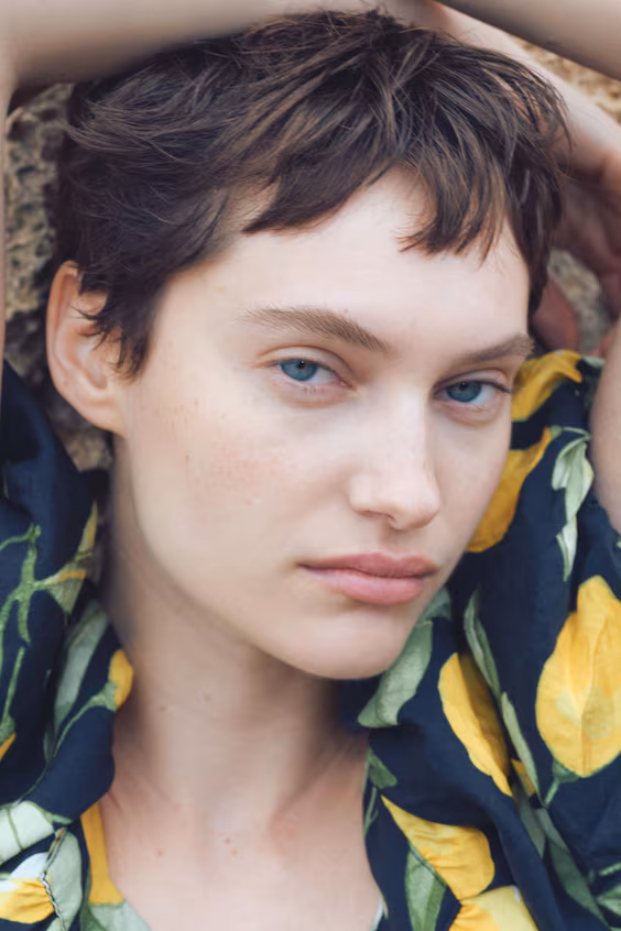 Платье-туника с воздушными рукавами